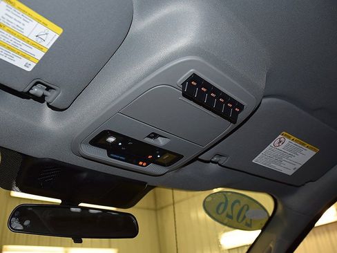 New 2026 Ford F250 XL w/ FX4 Off-Road Package image 26