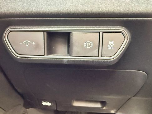 Used 2025 Kia K4 FWD image 25