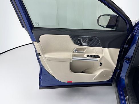 Certified 2024 Mercedes-Benz GLA 250 image 24