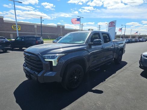 Certified 2026 Toyota Tundra Limited AWD/4WD image 7