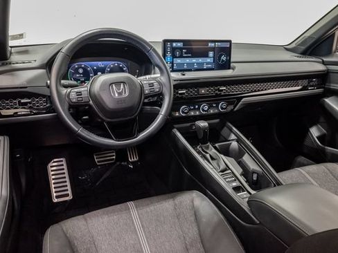 Used 2024 Honda Accord Sport image 7