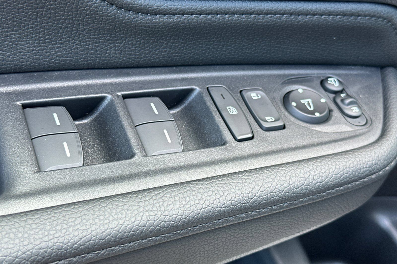 New 2026 Honda Odyssey Elite image 12