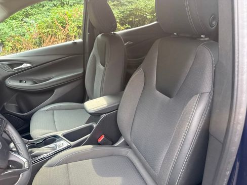 Used 2022 Buick Encore GX Select FWD image 18