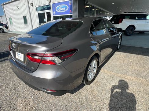 Used 2023 Toyota Camry LE FWD image 9