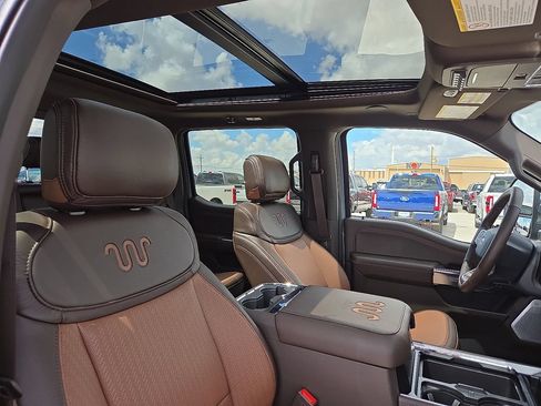 New 2026 Ford F250 King Ranch w/ Chrome Package AWD/4WD image 14