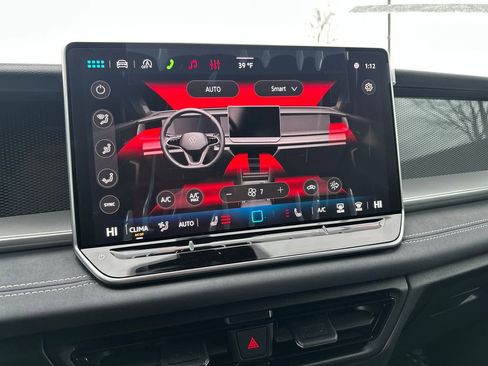 New 2026 Volkswagen Tiguan SE R-Line image 11