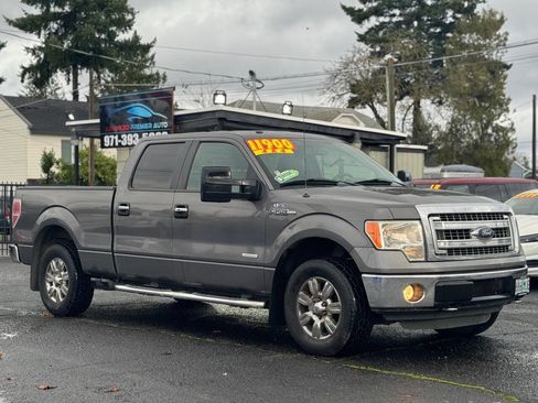 Used 2013 Ford F150 XLT w/ Luxury Equipment Group image 9