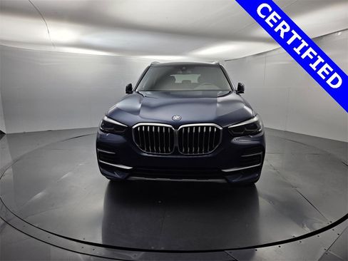 Used 2023 BMW X5 xDrive45e w/ Luxury Seating Package image 4