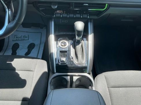 Used 2024 Chevrolet Colorado LT w/ LT Convenience Package II AWD/4WD image 27