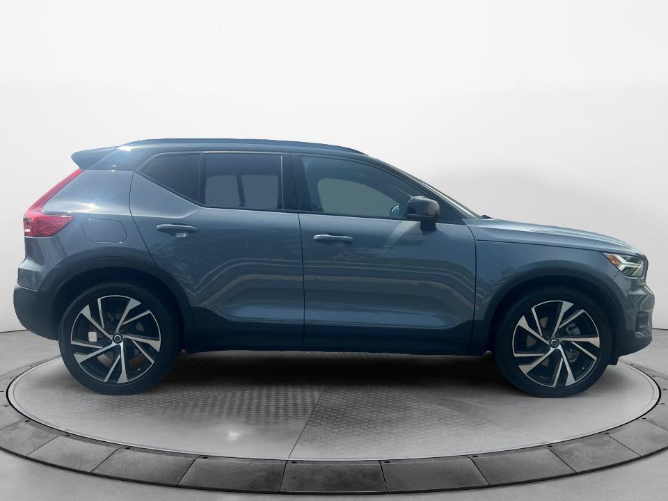 Used 2021 Volvo XC40 T5 R-Design w/ Climate Package AWD/4WD image 8