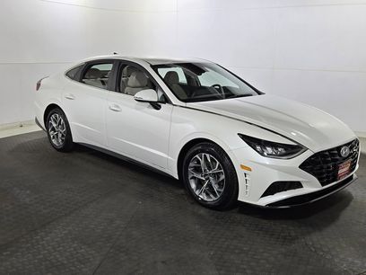 Used 2022 Hyundai Sonata SEL w/ Preferred Accessory Package