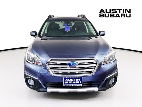 Used 2017 Subaru Outback 3.6R Limited AWD/4WD image 2