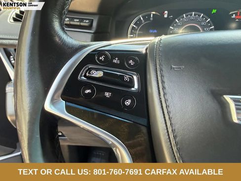Used 2018 Cadillac Escalade Platinum AWD/4WD image 18