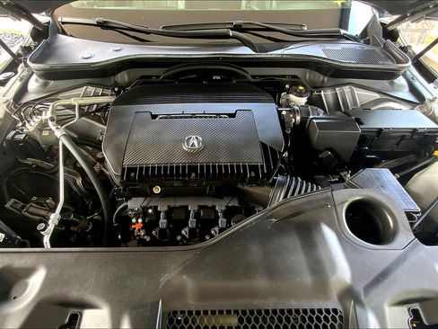 Used 2023 Acura MDX SH-AWD w/ Technology Package image 11