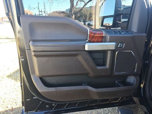 Used 2022 Ford F450 King Ranch w/ King Ranch Ultimate Package image 11