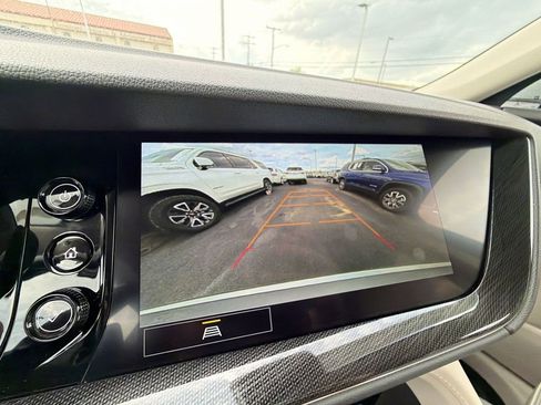 Used 2023 Buick Envision Preferred FWD image 23