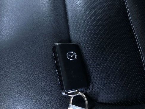 Used 2025 MAZDA CX-5 AWD 2.5 S w/ Preferred Package image 32