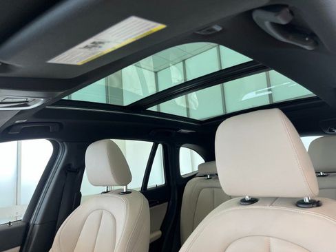 Used 2018 BMW X1 xDrive28i w/ Premium Package AWD/4WD image 28
