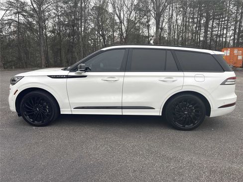 Used 2022 Lincoln Aviator Reserve w/ Equipment Group 201A image 8