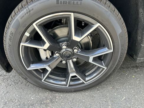 New 2026 Jeep Cherokee Overland w/ Advanced Pro Tech Group image 11