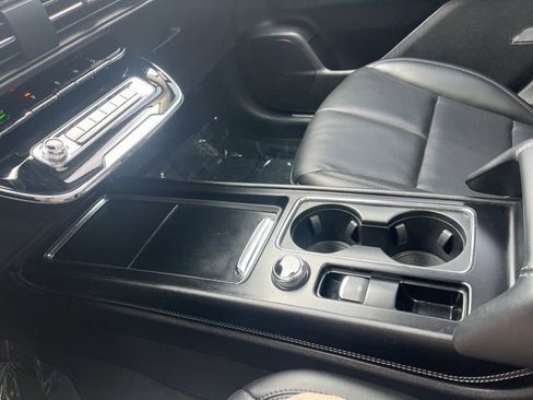 Used 2023 Lincoln Corsair AWD w/ Equipment Group 101A image 35