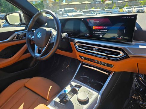 Used 2023 BMW i4 eDrive40 RWD image 10