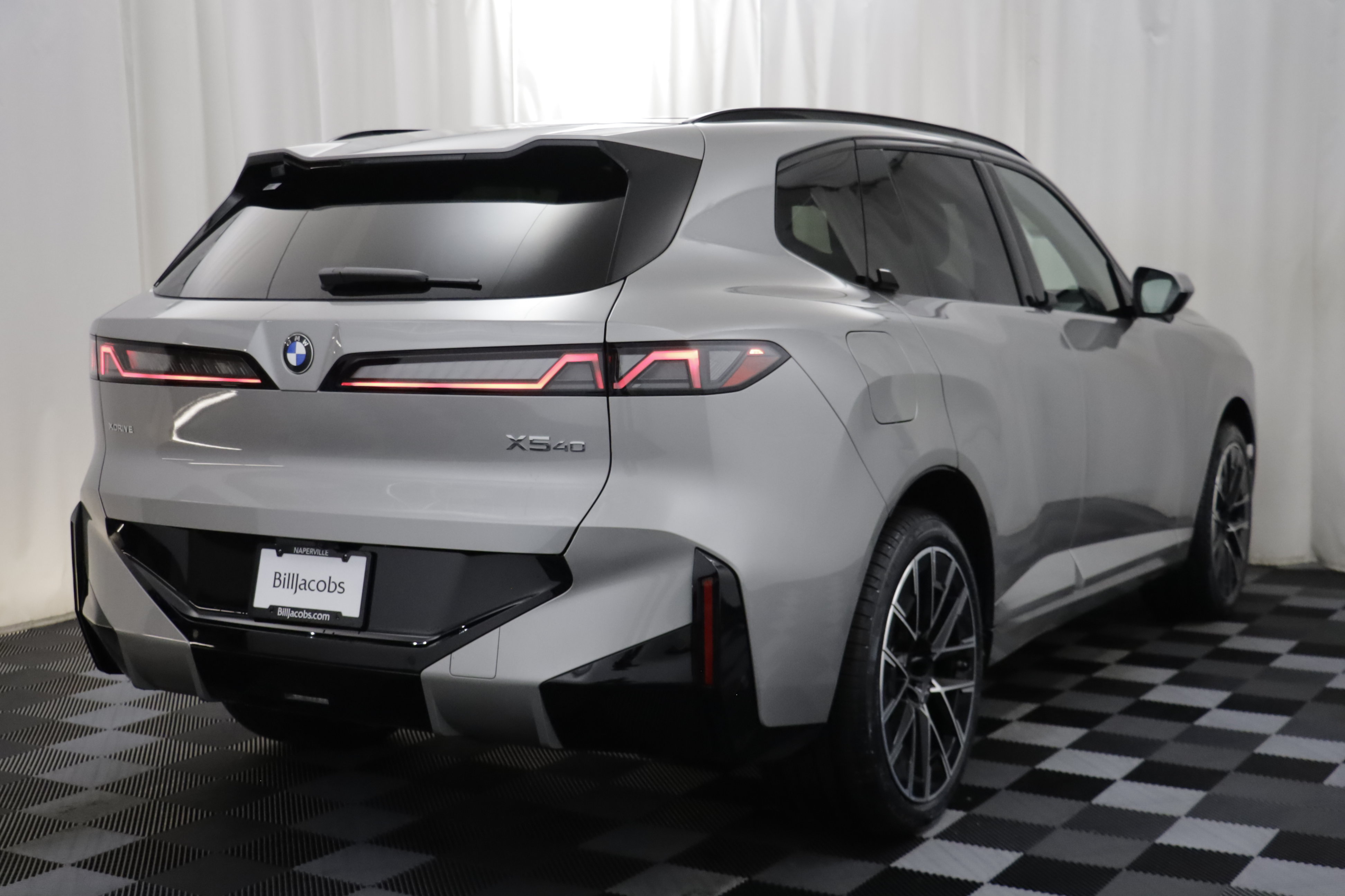 New 2027 BMW X5 xDrive40i w/ M Sport Package AWD/4WD image 16