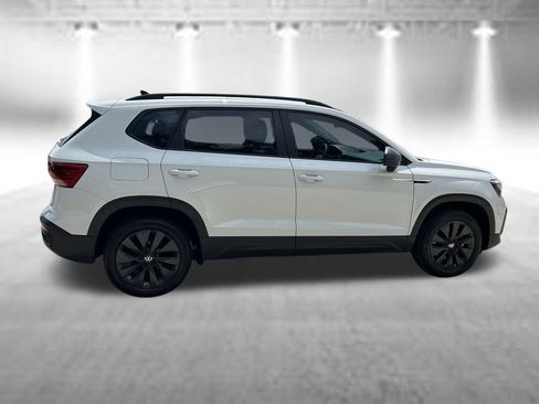 Used 2023 Volkswagen Taos S w/ Driver Assistance Package FWD image 6