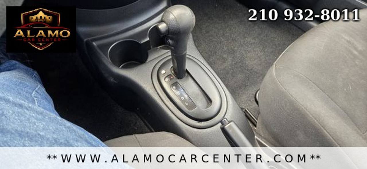 Used 2015 Nissan Versa S Plus FWD image 39