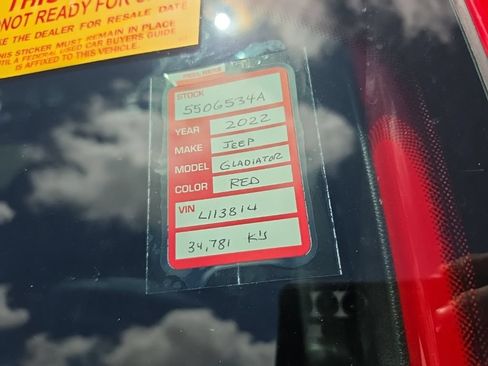Used 2022 Jeep Gladiator Sport AWD/4WD image 7