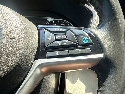 Used 2023 Nissan Altima 2.5 SV w/ SV Premium Package FWD image 27