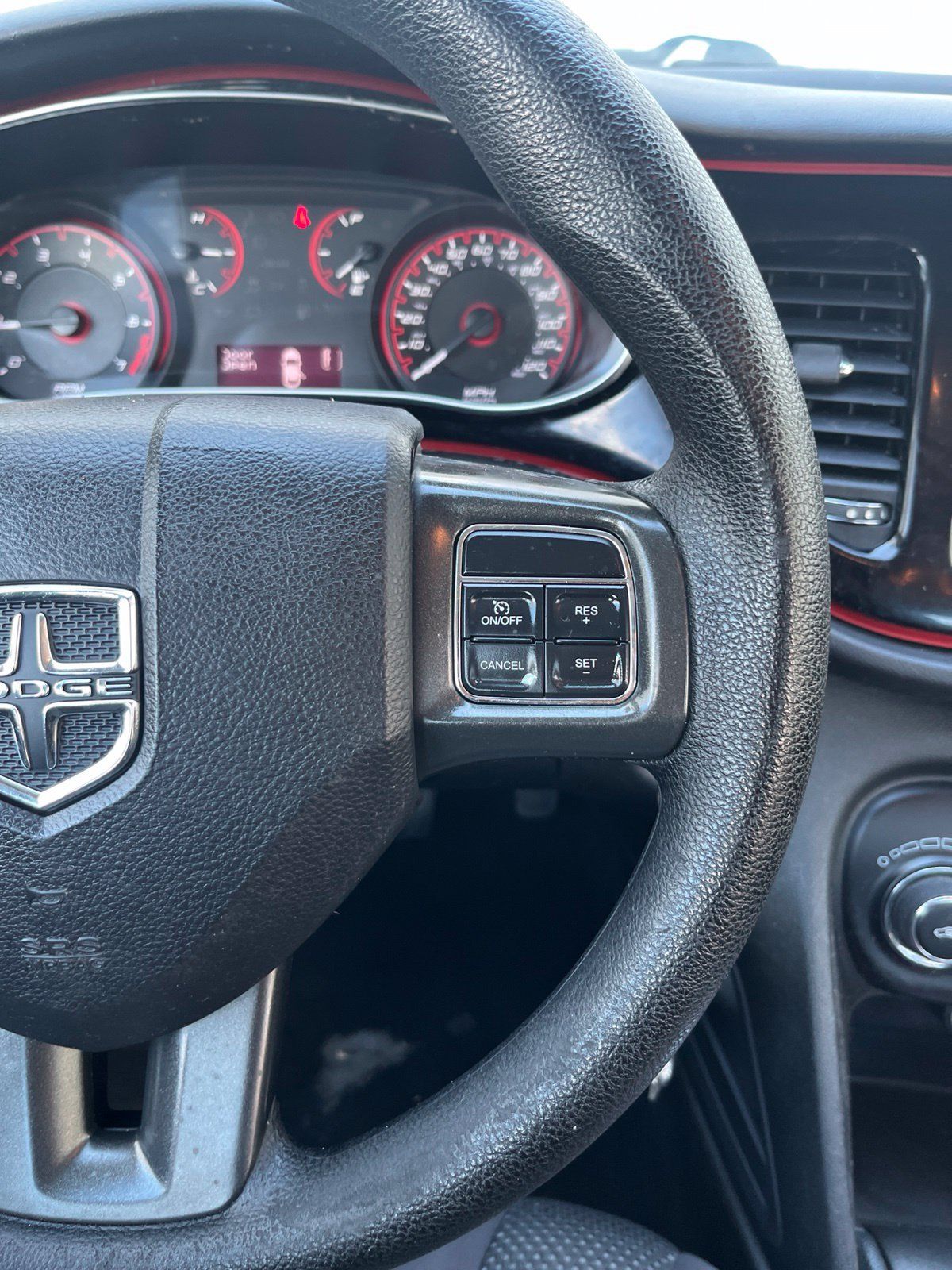 Used 2015 Dodge Dart SE w/ Convenience Group FWD image 21