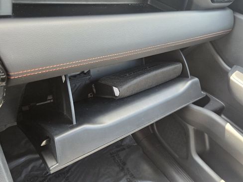 Certified 2024 Honda Pilot TrailSport image 24