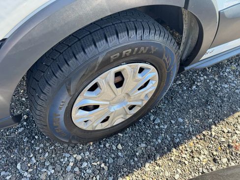 Used 2016 Ford Transit 150 130 Low Roof w/ Exterior Upgrade Package image 17