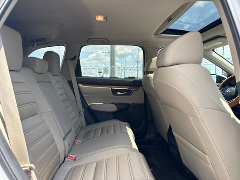 Used 2019 Honda CR-V EX image 16