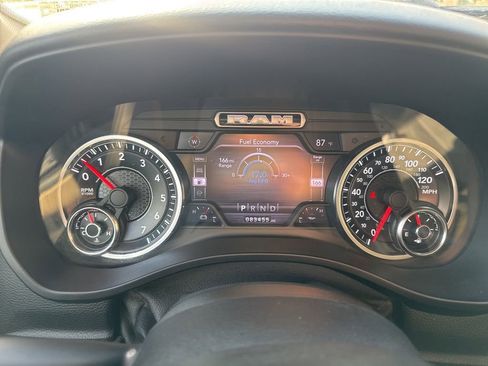 Used 2020 RAM 1500 Big Horn image 9