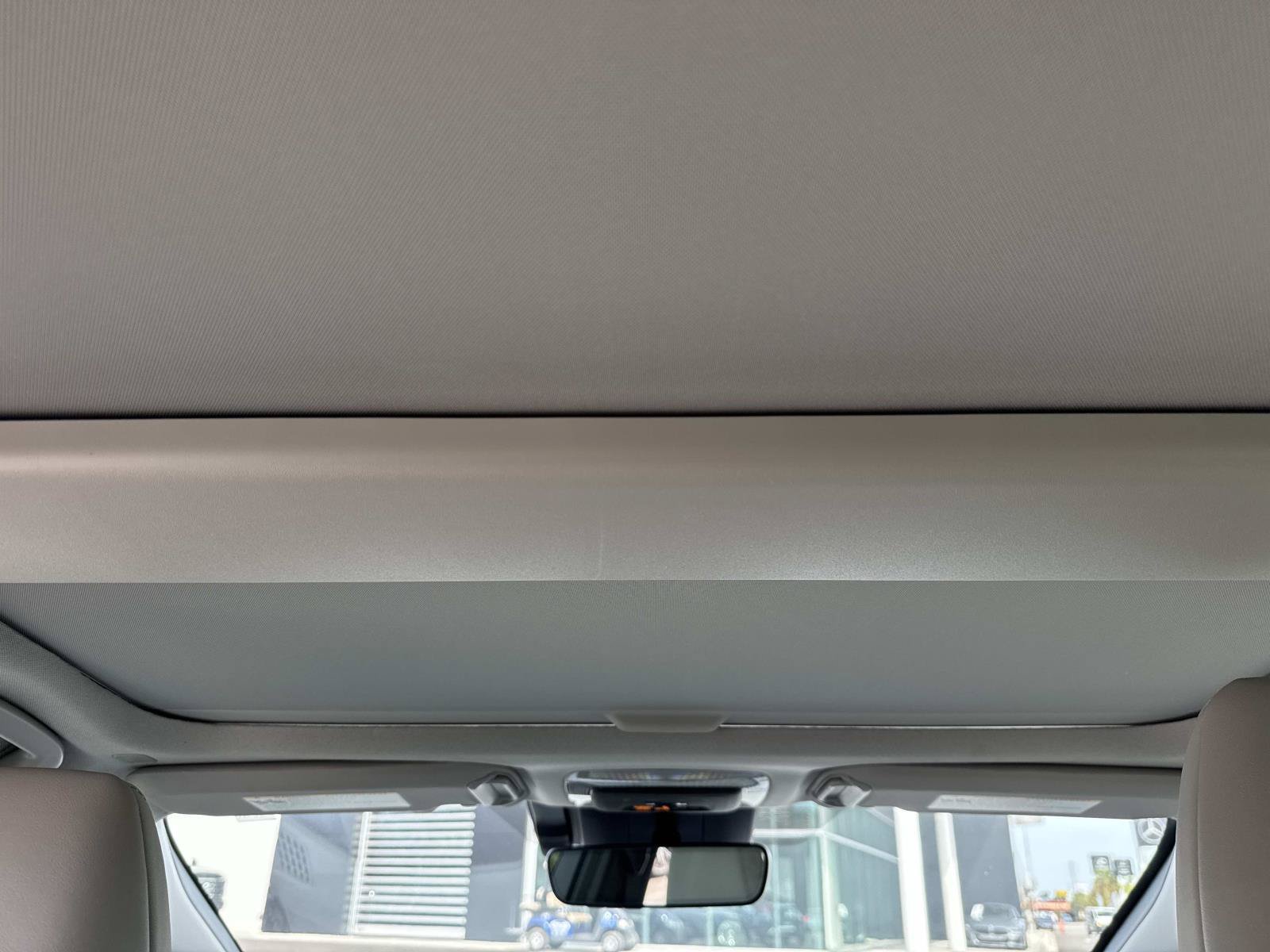 Used 2024 Toyota Prius Limited FWD image 16