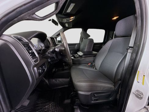 Used 2022 RAM 2500 Tradesman w/ Chrome Appearance Group image 22