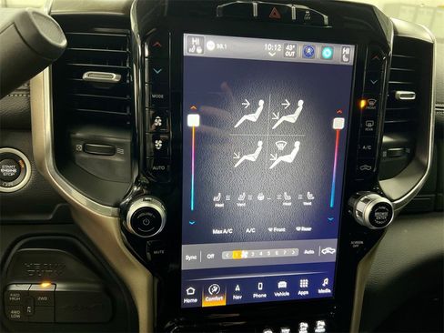 Used 2024 RAM 2500 Laramie image 17