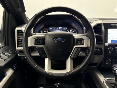 Used 2019 Ford F150 Lariat AWD/4WD image 12