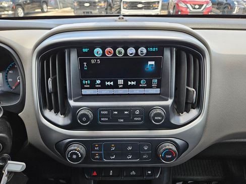 Used 2018 Chevrolet Colorado LT AWD/4WD image 22