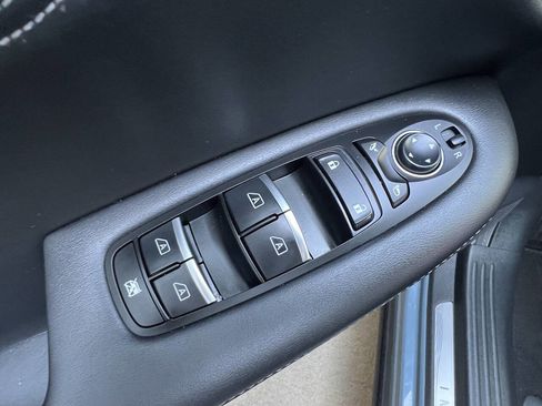 Used 2023 INFINITI QX55 Luxe image 16