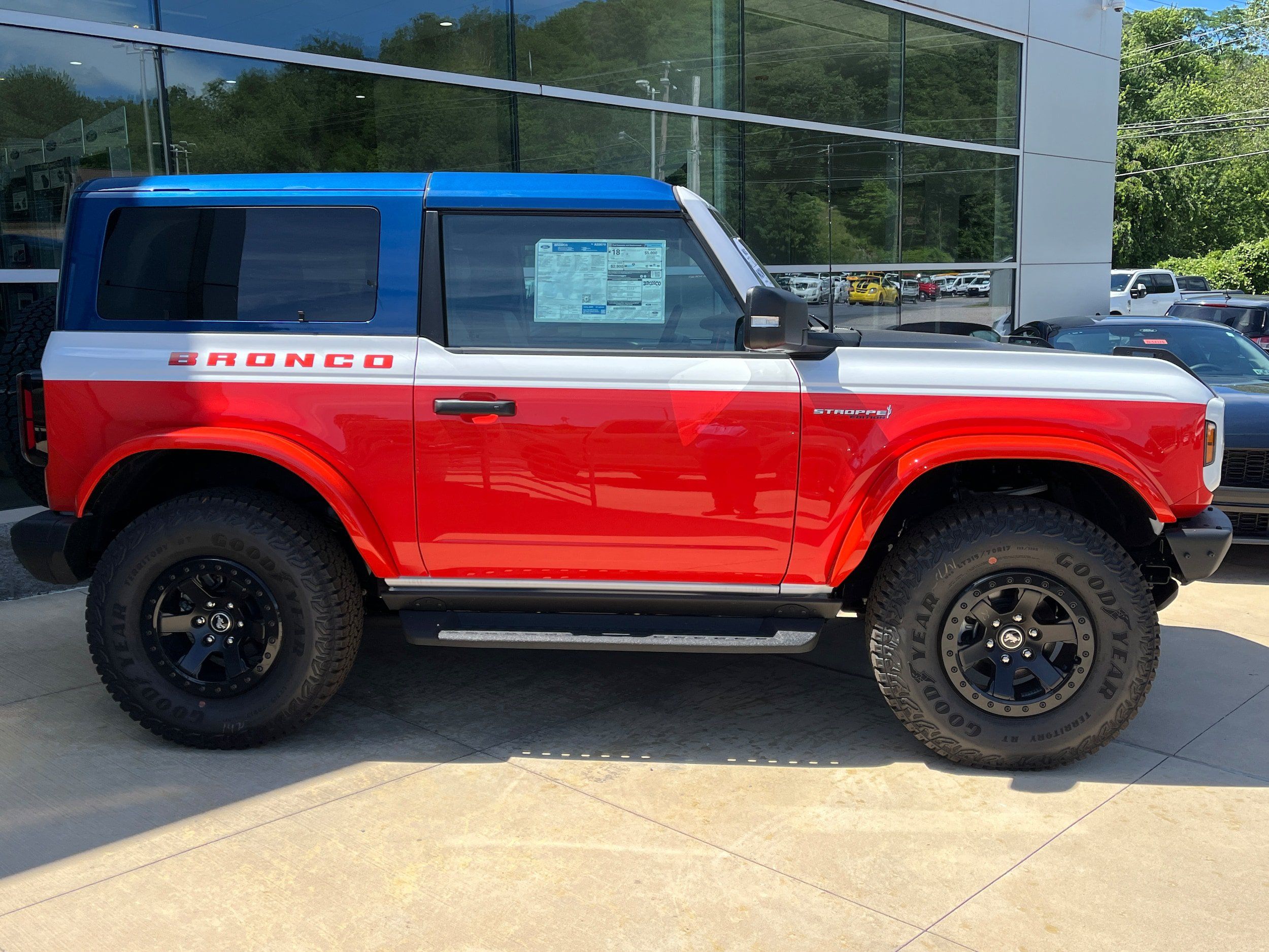 New 2025 Ford Bronco Stroppe Edition AWD/4WD image 21