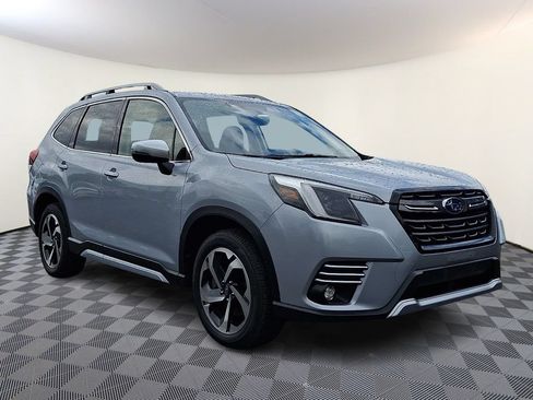 Used 2023 Subaru Forester Touring AWD/4WD image 1