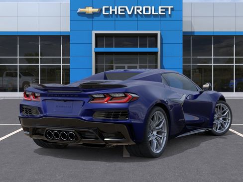 New 2025 Chevrolet Corvette Z06 RWD image 4