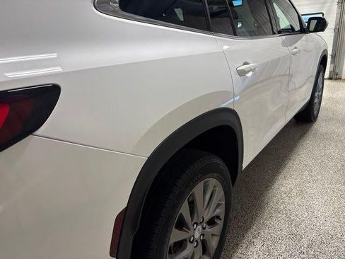 Used 2026 Buick Enclave Preferred FWD image 10