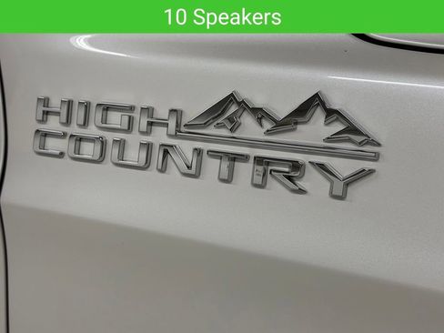 Certified 2025 Chevrolet Tahoe High Country AWD/4WD image 14
