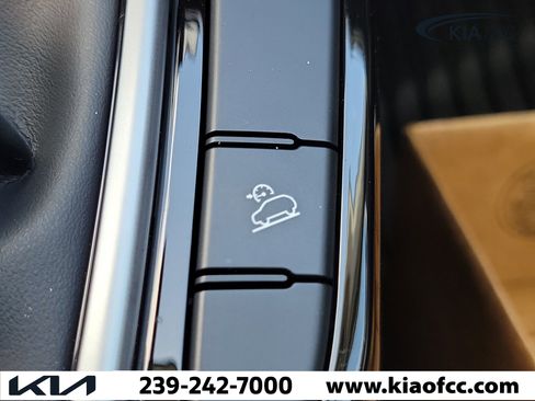 New 2026 Kia Seltos S FWD image 27