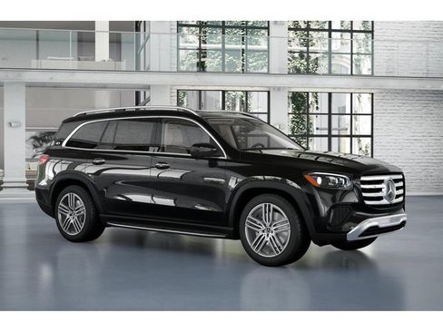 Used 2024 Mercedes-Benz GLS 450 4MATIC image 12