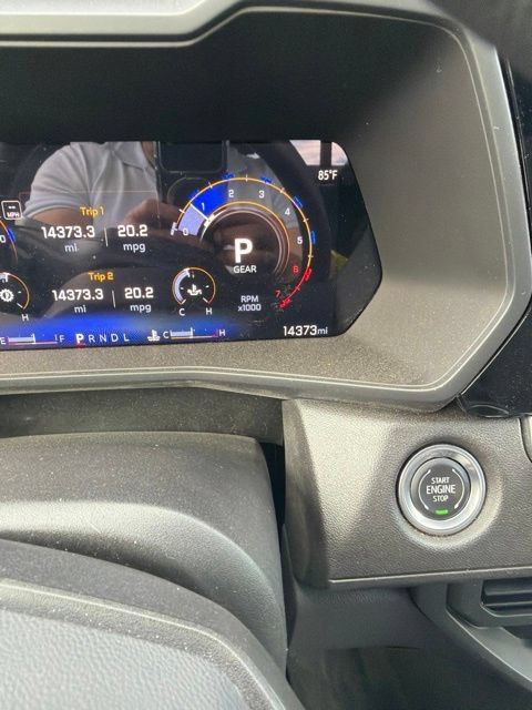 Used 2025 Chevrolet Colorado Trail Boss AWD/4WD image 2